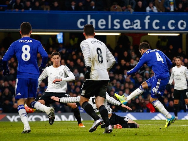 Ces Fabregas scores during the game between Chelsea and Everton on January 16, 2016
