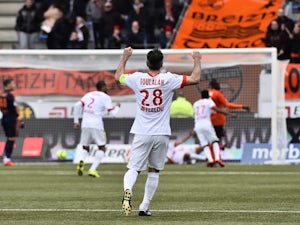 Monaco climb to second in Ligue 1