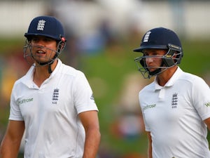 England in full control over Pakistan
