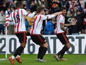 Sunderland come from behind to earn point
