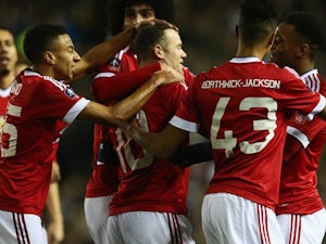 Man United into round five of FA Cup