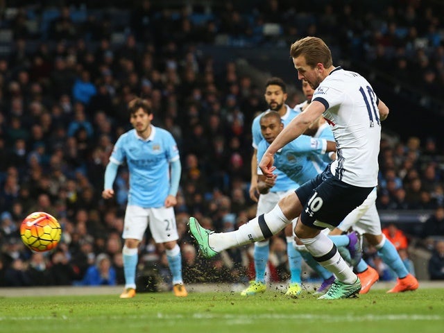 Harry Kane scores from the penalty spot during the Premier League match between Manchester City and Tottenham Hotspur on February 14