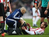 Jan Kirchhoff receives treatment during the Premier League game between Sunderland and Manchester United on February 13, 2016