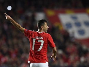 Jonas gives Benfica advantage