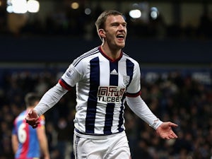 West Brom hold off Palace fightback