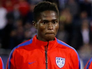 Man United sign young American defender