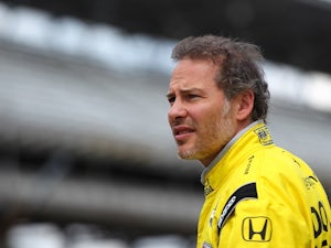 Villeneuve: 'Huge pressure on Schumacher's shoulders'