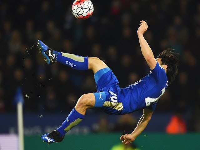 Shinji Okazaki scores a wonder goal during the Premier League game between Leicester City and Newcastle United on March 14, 2016