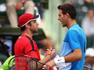 Del Potro defeated by Federer replacement in Miami