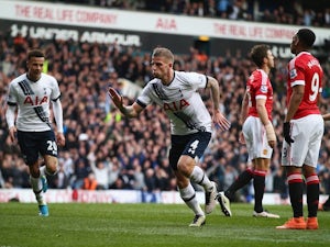Late rally sees Spurs beat Man United