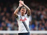 Toby Alderweireld applauds at the end of the Premier League game between Tottenham Hotspur and Manchester United on April 10, 2016