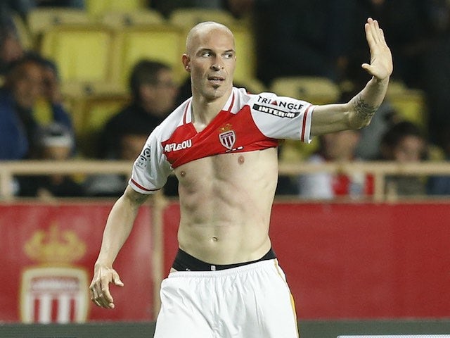 Andrea Raggi celebrates during the Ligue 1 game between Monaco and Marseille on April 17, 2016