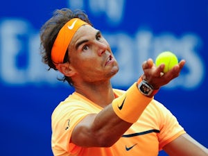 Nadal overcomes Fognini to advance