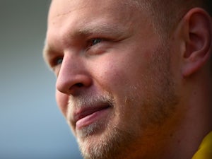 Magnussen hopes 2018 tyres 'less sensitive'