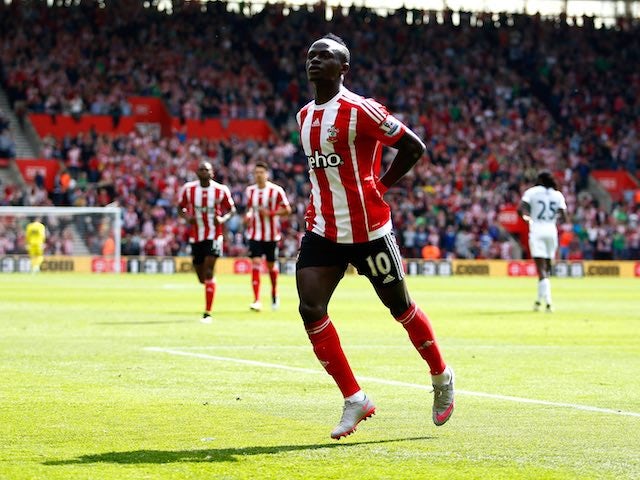 Sadio Mane celebrates scoring during the Premier League game between Southampton and Crystal Palace on May 15, 2016