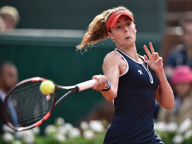 Alize Cornet swears at the crowd during the French Open on May 28, 2016