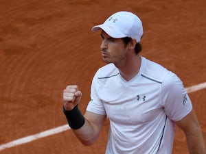Andy Murray safely through in Paris