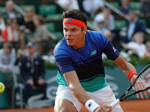Milos Raonic marches on at Wimbledon