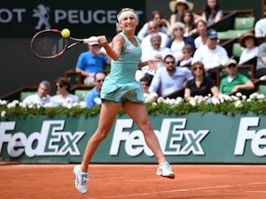 Timea Bacsinszky into last 16 of French Open