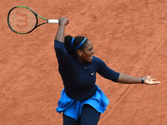Serena Williams returns the ball to Elina Svitolina at the French Open on June 1, 2016