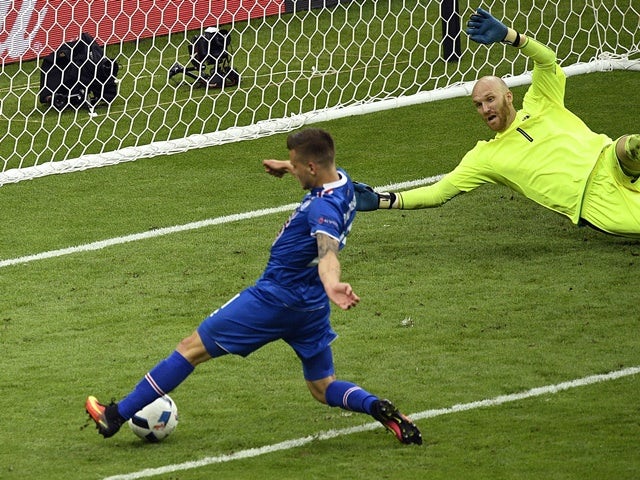 Arnor Traustason scores during the Euro 2016 Group F match between Iceland and Austria on June 22, 2016