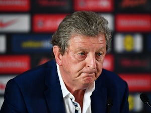 Roy Hodgson favourite to replace De Boer