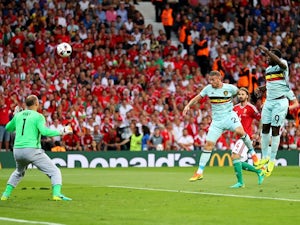 Toby Alderweireld scores the opening goal during the Euro 2016 RO16 match between Hungary and Belgium on June 26, 2016