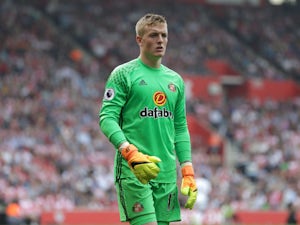 Wenger not interested in Pickford