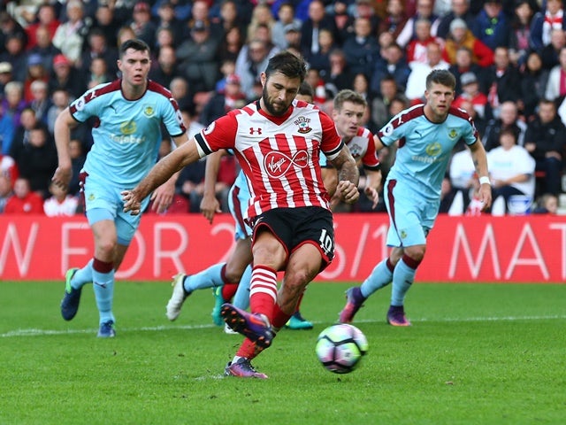 Charlie Austin scores from the penalty spot during the Premier League match between Southampton and Burnley at St Mary's on October 16, 2016