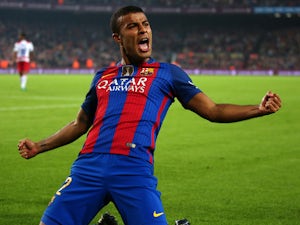 Rafinha to miss four months with knee injury