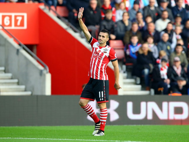 Dusan Tadic of Southampton in action during his side's Premier League clash with Chelsea at St Mary's Stadium on October 30, 2016