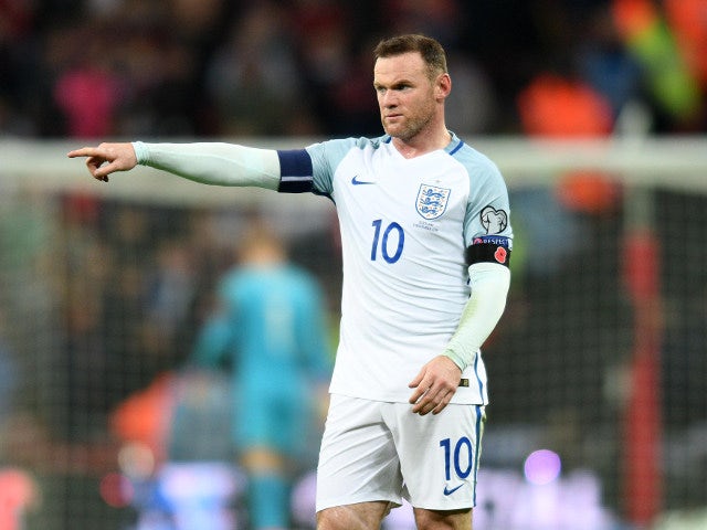 Rooney withdraws from England squad