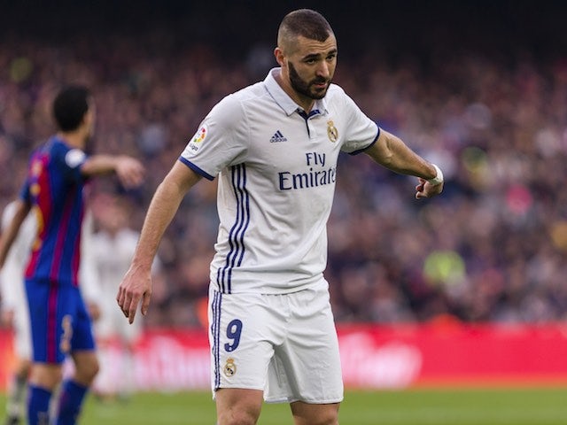 Benzema sidelined for at least a month?