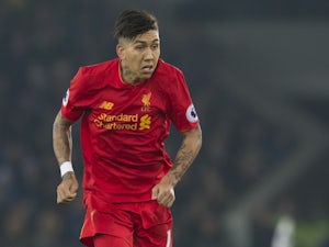 Roberto Firmino in action during the Premier League game between Everton and Liverpool on December 19, 2016