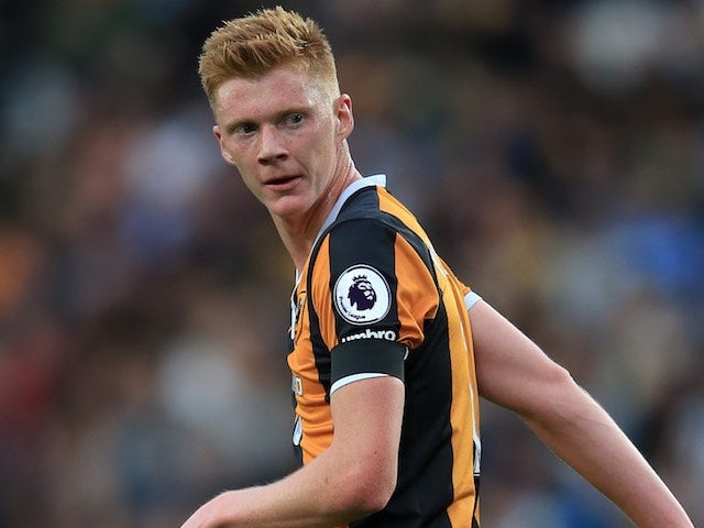 Swansea complete Clucas signing