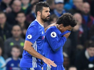 Chelsea work hard to equal top-flight record