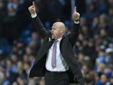 Sean Dyche shouts orders during the Premier League game between Manchester City and Burnley on January 2, 2017
