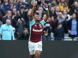Andre Ayew celebrates scoring during the Premier League game between West Ham United and Leicester City on March 18, 2017