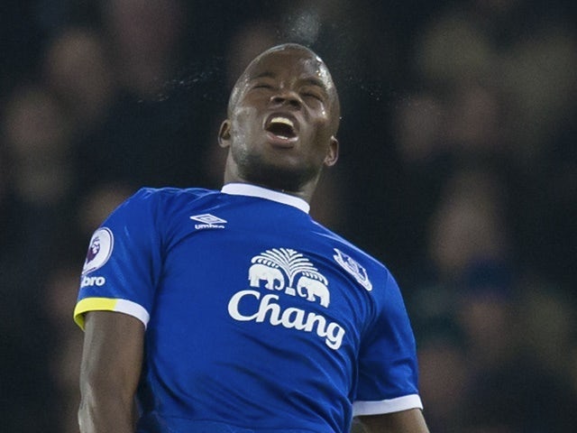 Everton 'to walk away from Valencia deal'