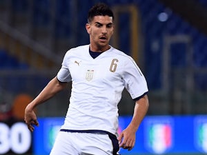 Lorenzo Pellegrini seals Roma return