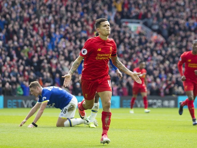Philippe Coutinho puts his side back in front during the Premier League game between Liverpool and Everton on April 1, 2017