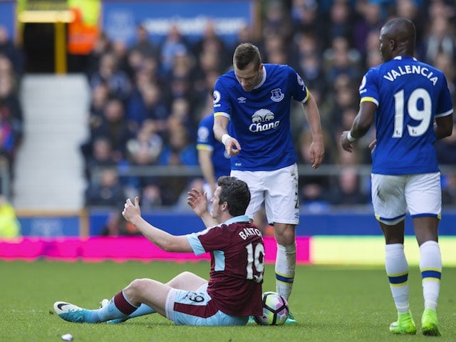 Barton: 'Everton are a bit of a mess'
