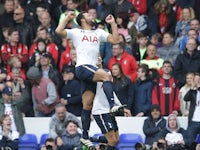 Mousa Dembele celebrates scoring during the Premier League game between Tottenham Hotspur and Bournemouth on April 15, 2017