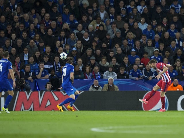 Saul Niguez scores during the Champions League quarter-final second leg between Leicester City and Atletico Madrid on April 18, 2017