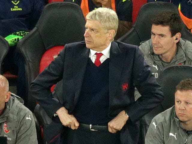 Wenger admits to making 