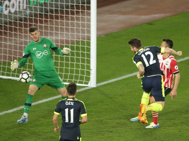Olivier Giroud heads Arsenal's second goal against Southampton on May 10, 2017