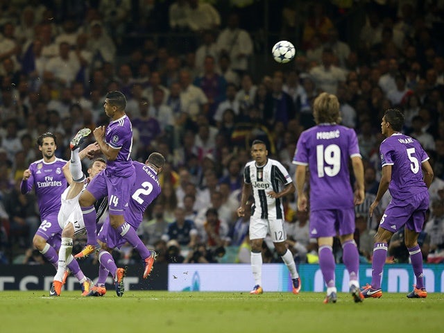 Juventus's Mario Mandzukic scores to make it 1-1 against Real Madrid in the Champions League final on June 3, 2017