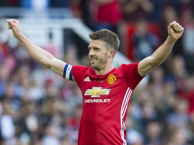 Report: Carrick wants to stay at United