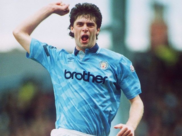 Niall Quinn in action for Manchester City