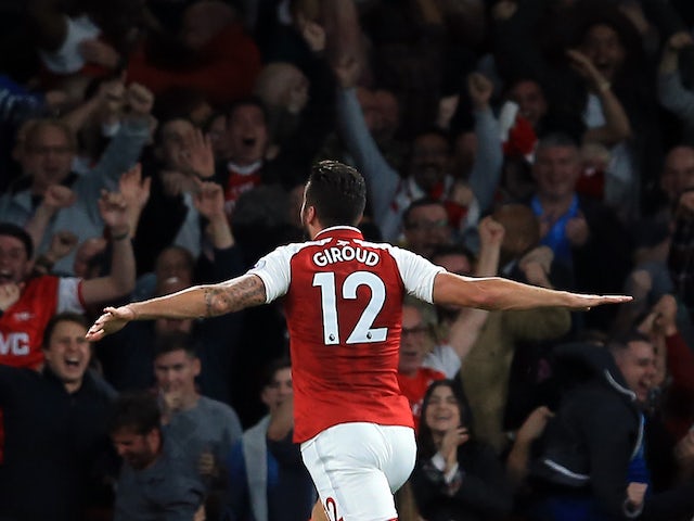 Giroud: 'I came close to leaving Arsenal'